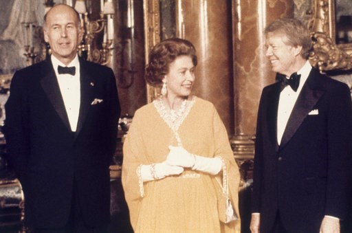 (AP Photo, File). FILE - In this file photo dated May 1977, U.S. President Jimmy Carter, right, and Britain's Queen Elizabeth II with French President Valery Giscard d'Estaing, at Buckingham Palace in London. US President Trump enjoys flouting diploma... (AP Photo, File). FILE - In this file photo dated May 1977, U.S. President Jimmy Carter, right, and Britain's Queen Elizabeth II with French President Valery Giscard d'Estaing, at Buckingham Palace in London. US President Trump enjoys flouting diploma...