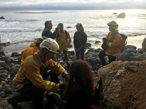 California woman describes finding cliff plunge survivor