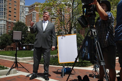 (AP Photo/Jacquelyn Martin). Attorney Kevin Downing, left, gestures to the rest of the defense team for Paul Manafort, as the team leaves federal court for a lunch break during the trial of the former Trump campaign chairman, in Alexandria, Va., Thursd... (AP Photo/Jacquelyn Martin). Attorney Kevin Downing, left, gestures to the rest of the defense team for Paul Manafort, as the team leaves federal court for a lunch break during the trial of the former Trump campaign chairman, in Alexandria, Va., Thursd...
