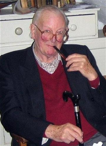 Comic novelist Tom Sharpe dies at 85 - ABC 33/40 - Birmingham News ...