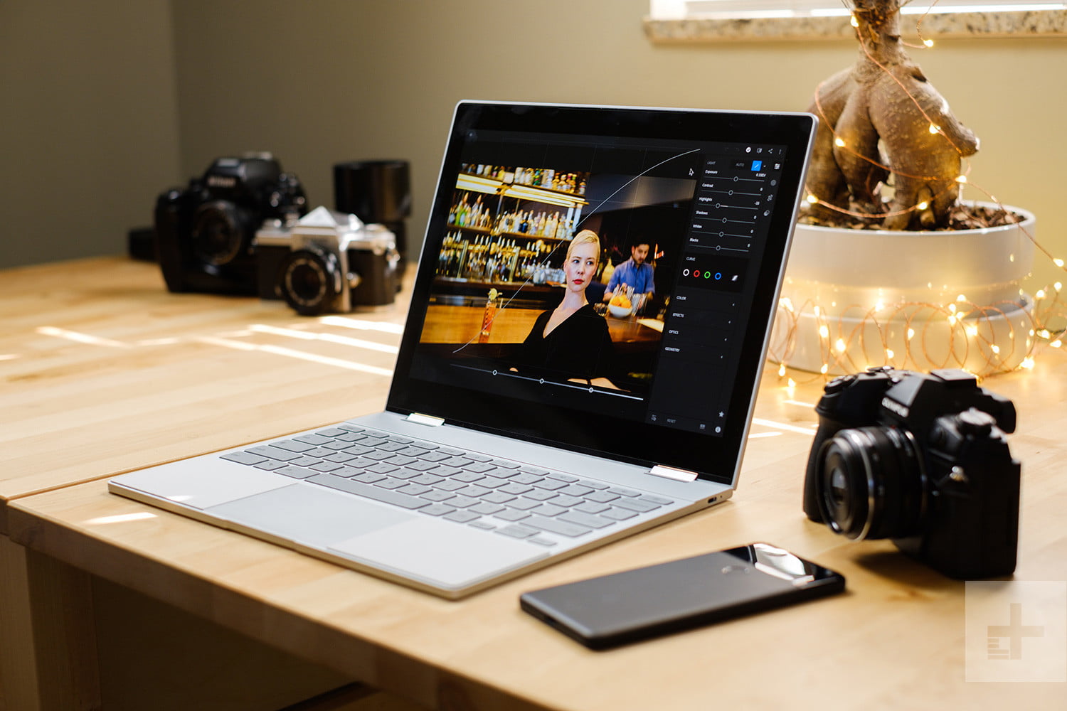 Adobe drops all-apps Creative Cloud price to $5 for K-12 schools