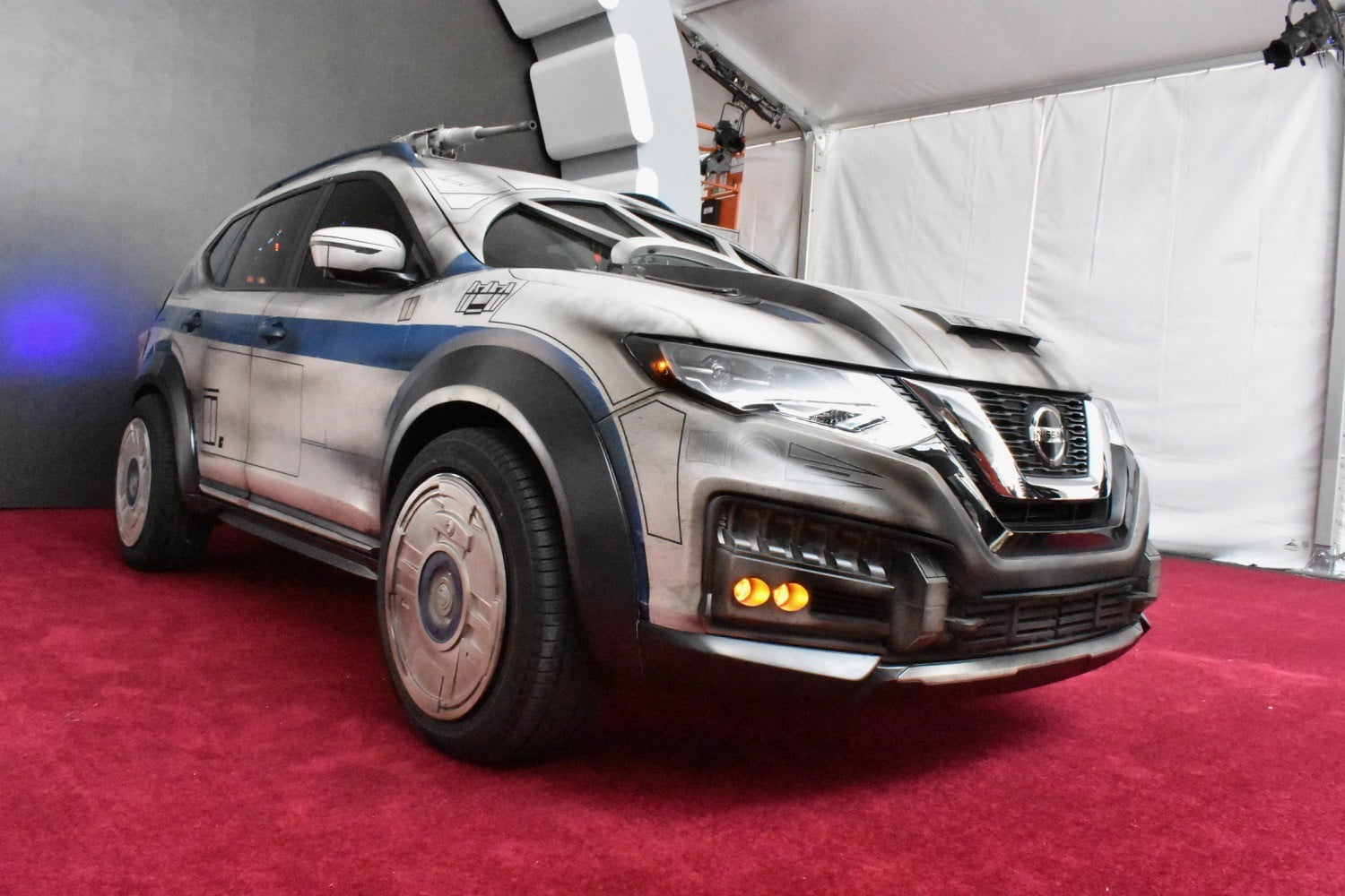 Nissan turns its Rogue crossover into a road-going Millennium Falcon