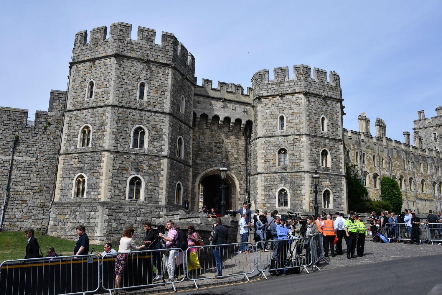 Don’t miss a moment! Here’s how to stream today’s British royal wedding