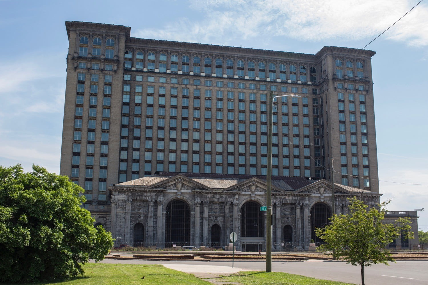 A storied train station will anchor Ford’s new high-tech Detroit campus
