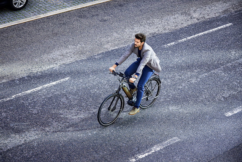 Take to the streets with Gazelle’s CityZen ebike for urban commuters