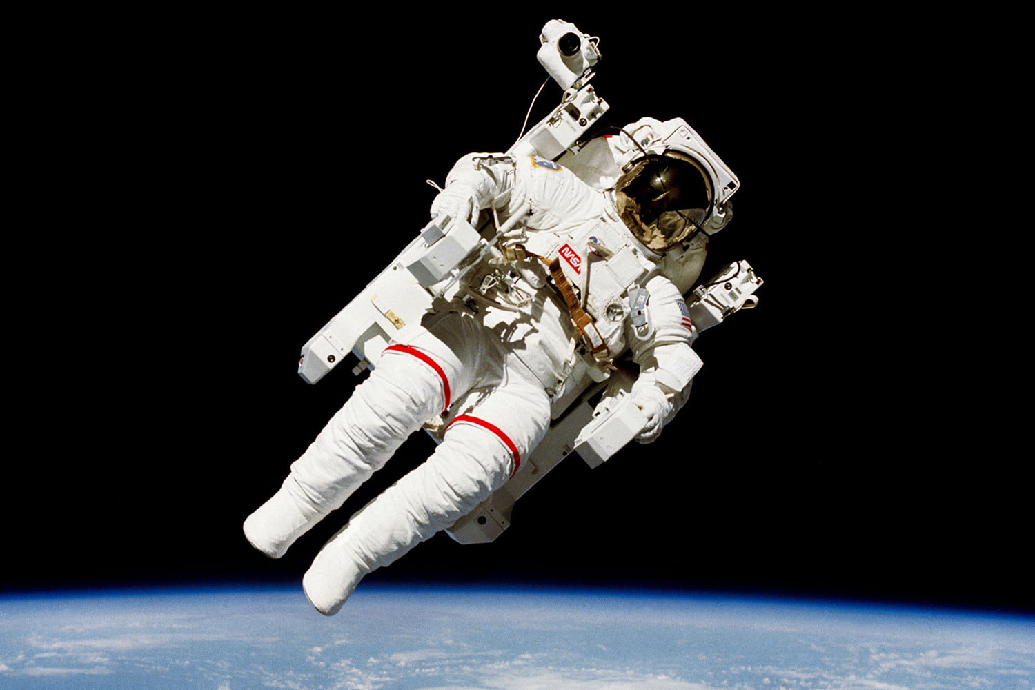 NASA wants help coming up with ways to get rid of astronauts’ space trash