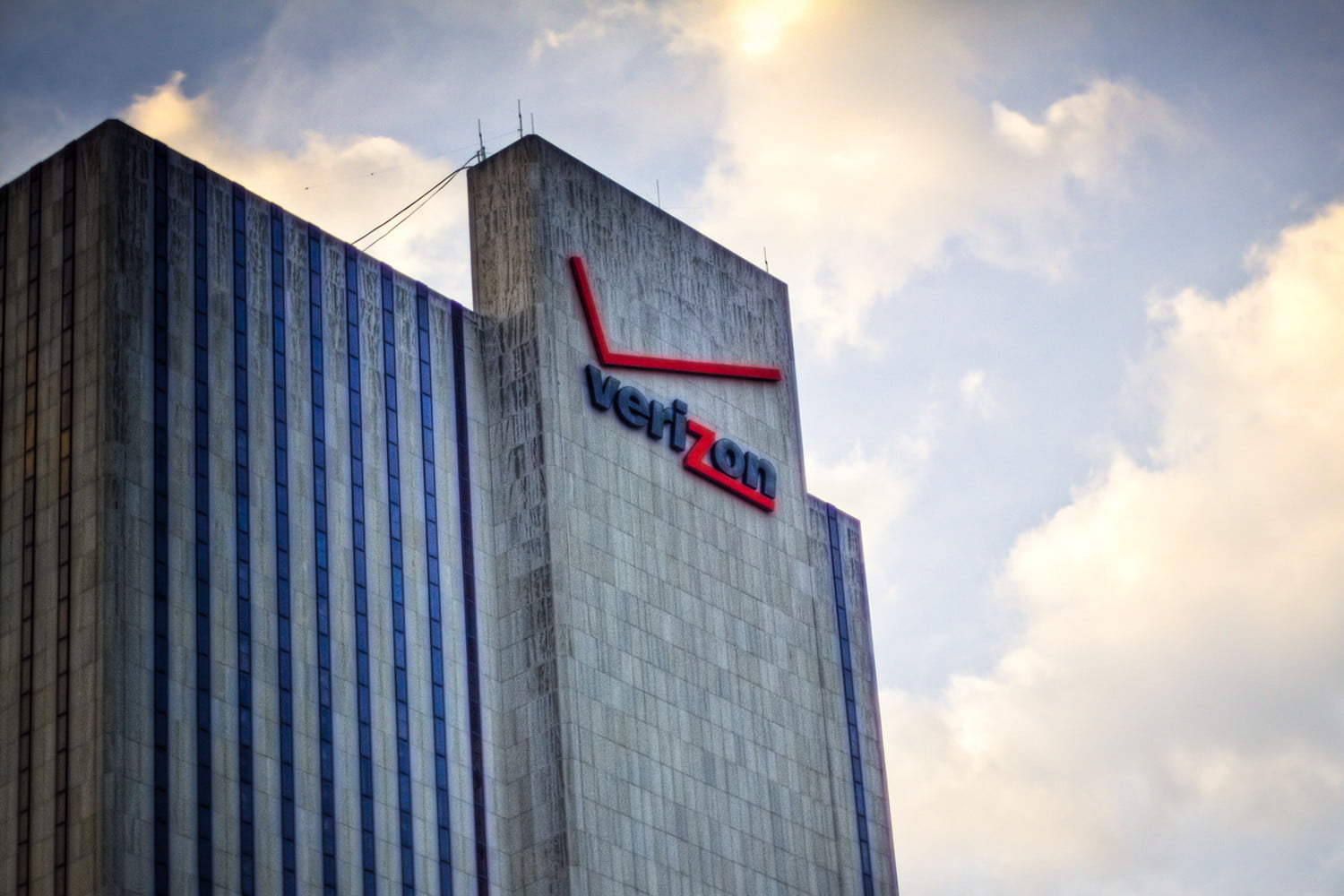 Have an old 3G phone? You won’t be able to get it activated by Verizon anymore