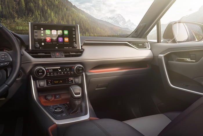 What is Apple CarPlay?