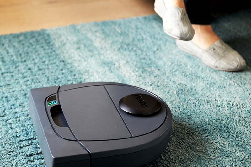 The Neato D7 Connected robot vacuum just got a better memory, and a lot smarter
