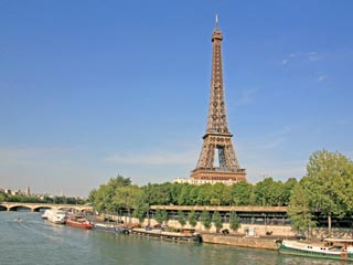 What?! If you post a photo of the Eiffel Tower on Facebook, you could be fined