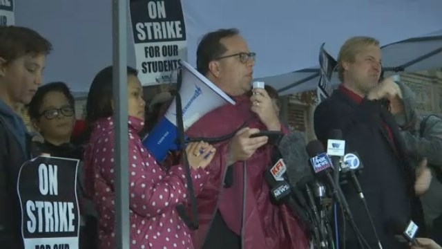 LA teachers go on strike in 2nd-largest US school district