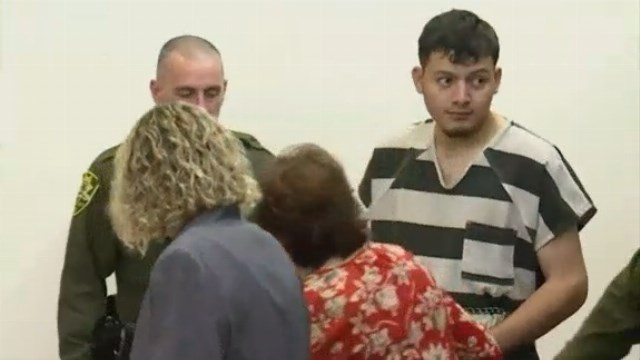 Suspect in 4 slayings accused of selling victims' jewelry