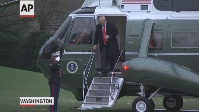 Trump didn't coordinate with Russia in 2016, report declares