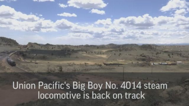 Refurbished 'Big Boy' locomotive fires up crowds in US West