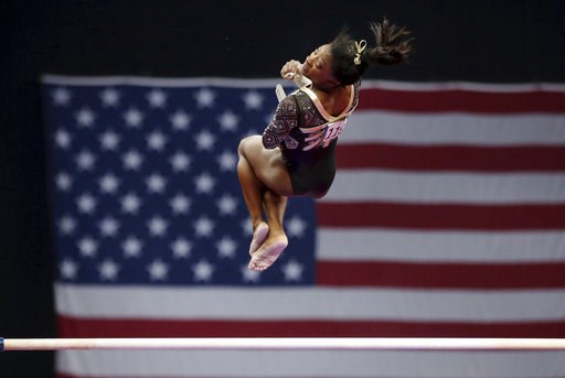 Biles electrifies on 1st day of US gymnastics championships