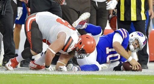 QB scramble: McCarron injured as Bills down Browns 19-17