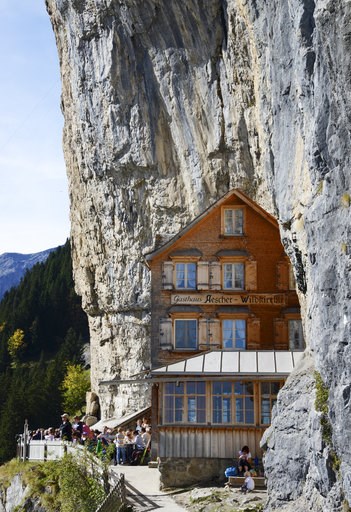 Cliff house: Unique Swiss restaurant looks for new tenants