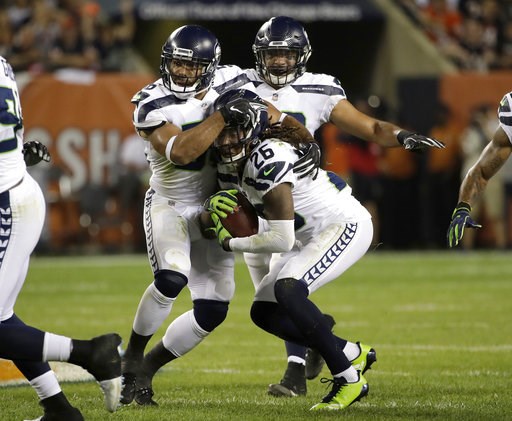 Mack, Amukamara lead Bears over Seahawks 24-17