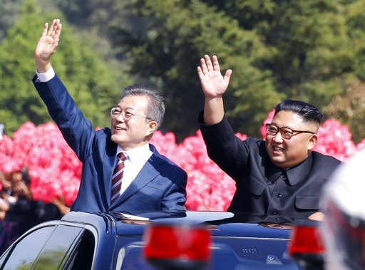 "Grand Theater": Has N. Korea's Kim won a propaganda coup?