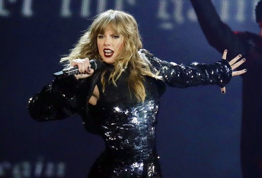 Texas man allegedly sent threatening letters to Taylor Swift