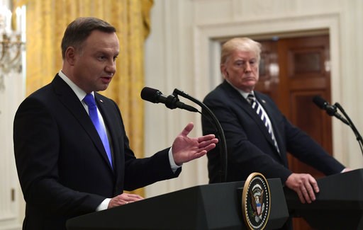Polish leader resists view that he was disrespected by Trump