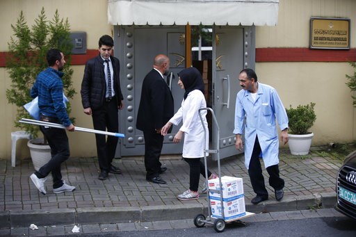 The Latest: Pompeo, Saudi crown prince meet over Khashoggi