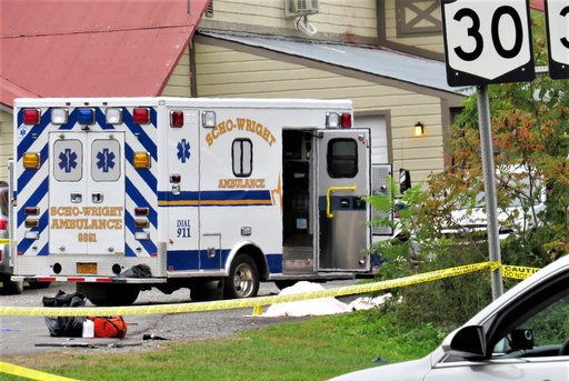 APNewsBreak: NTSB hasn't fully examined limo in fatal crash