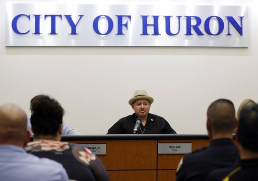 Mayor came home to try to improve poor California town