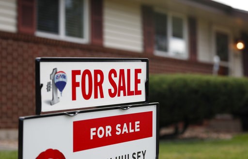 (AP Photo/David Zalubowski, File). FILE- In this Oct 2, 2018, file photo a for sale sign stands outside a home on the market in the north Denver suburb of Thornton, Colo. On Thursday, Nov. 8, Freddie Mac reports on this week's average U.S. mortgage rat... (AP Photo/David Zalubowski, File). FILE- In this Oct 2, 2018, file photo a for sale sign stands outside a home on the market in the north Denver suburb of Thornton, Colo. On Thursday, Nov. 8, Freddie Mac reports on this week's average U.S. mortgage rat...