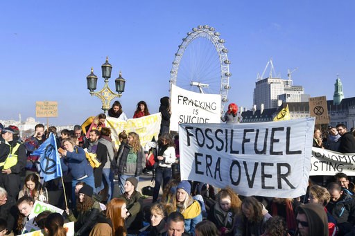 Climate change protesters block off 5 London bridges