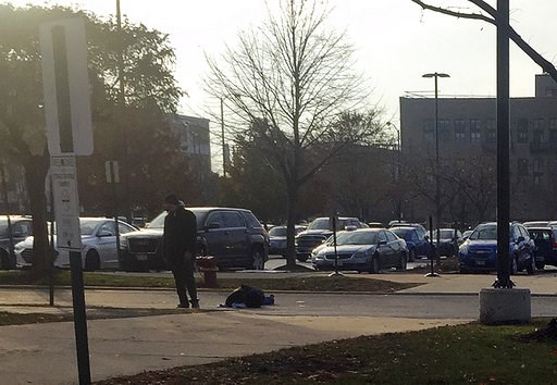 Hospital gunman fired at least 30 times before killing self