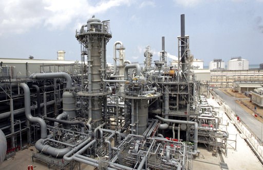 (AP Photos/Maneesh Bakshi, File). FILE - This April 4, 2009, file photo, shows a gas production facility at Ras Laffan, Qatar. The tiny, energy-rich Arab nation of Qatar announced on Monday, Dec. 3, 2018 it would withdraw from OPEC, mixing its aspirati... (AP Photos/Maneesh Bakshi, File). FILE - This April 4, 2009, file photo, shows a gas production facility at Ras Laffan, Qatar. The tiny, energy-rich Arab nation of Qatar announced on Monday, Dec. 3, 2018 it would withdraw from OPEC, mixing its aspirati...