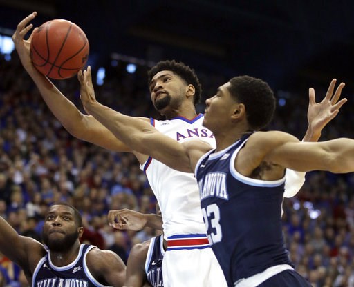 No. 1 KU tops No. 17 Villanova 74-71 in Final Four rematch
