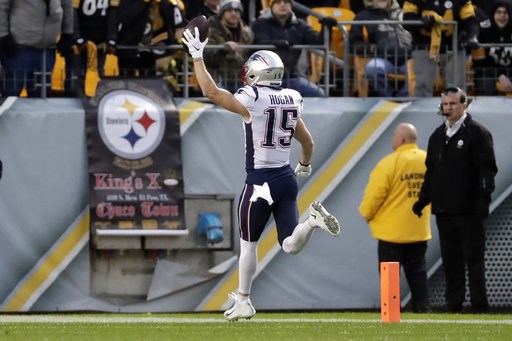 Steelers ride rookie Samuels past Patriots 17-10