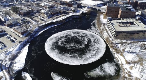 Giant rotating ice disk stops moving