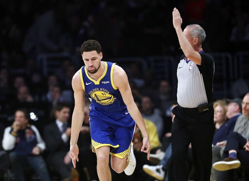 Thompson hits first 10 from 3, Warriors beat Lakers 130-111