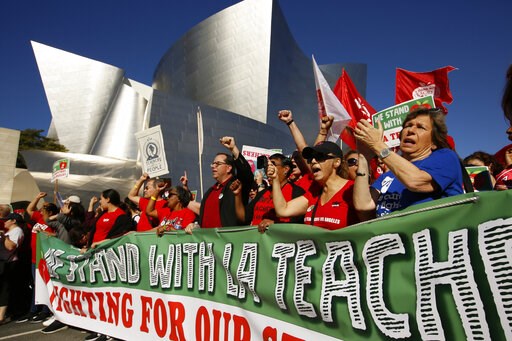 Tentative deal reached to end Los Angeles teachers strike