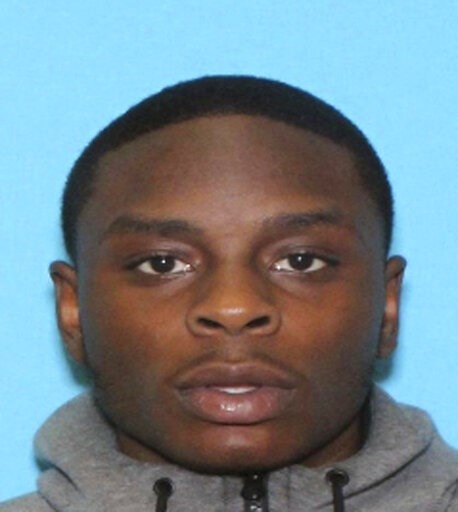 Police seek man suspected in fatal shooting at Illinois mall