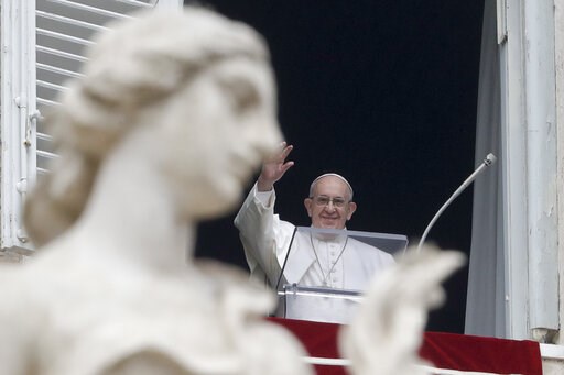 Amid wall debate, pope says fear of migration makes us crazy
