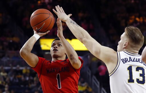 No. 6 Michigan starts fast, beats No. 24 Maryland 65-52