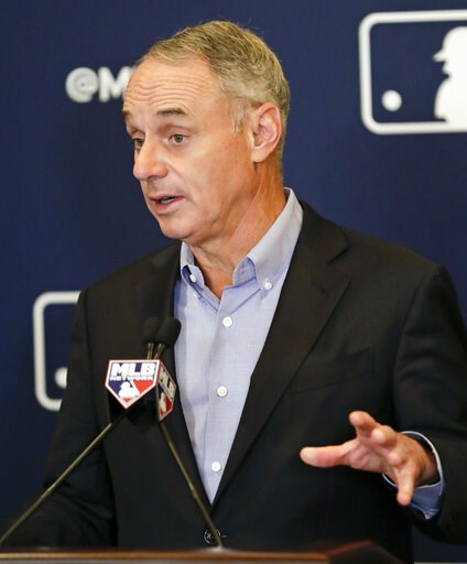 Manfred: Slow market may be 'much ado about nothing'