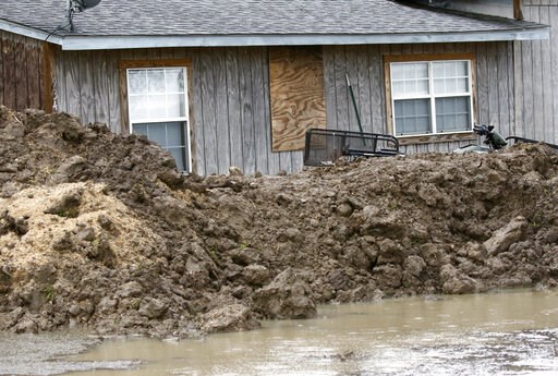 Correction: Southern Flood Threat story