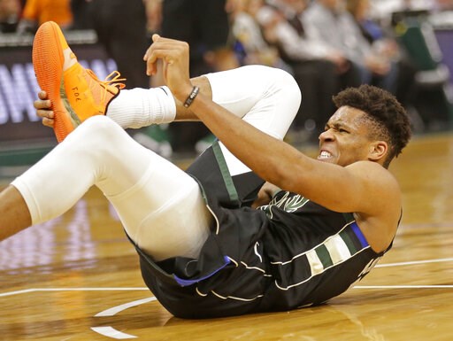 Antetokounmpo scores 27, Bucks beat Heat 116-87