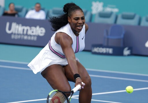 Serena withdraws, No. 1 Osaka loses, Federer wins at Miami