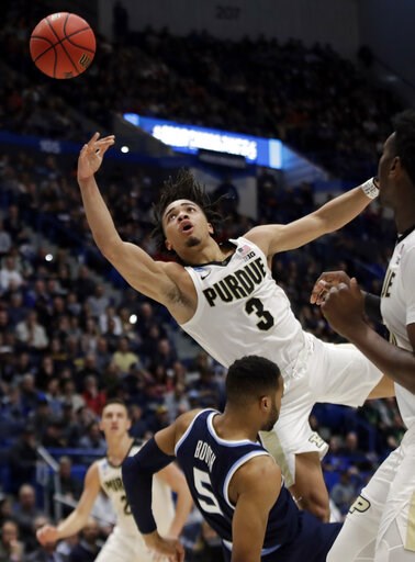 Edwards leads Purdue to rout of reigning champ Villanova