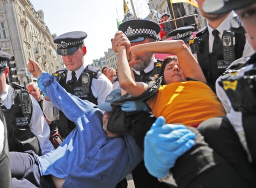 Climate protests close London bridge; 570 arrests in 4 days