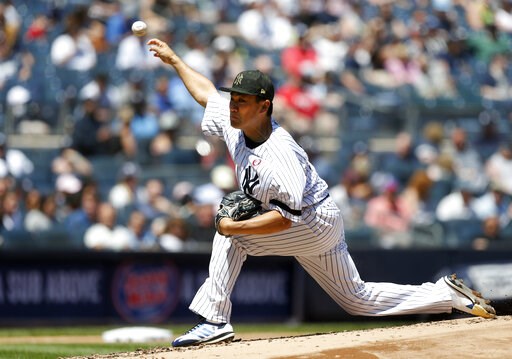 Alvarado rebounds, Rays top Yanks 2-1, back into 1st place