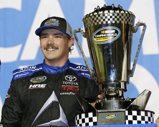 NASCAR strikes $2B deal with ISC, will gain a dozen tracks