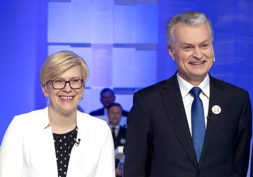 Lithuania presidential hopefuls: tone down Russia rhetoric