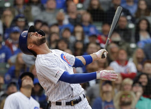 Cubs slugger Kris Bryant exits game after outfield collision